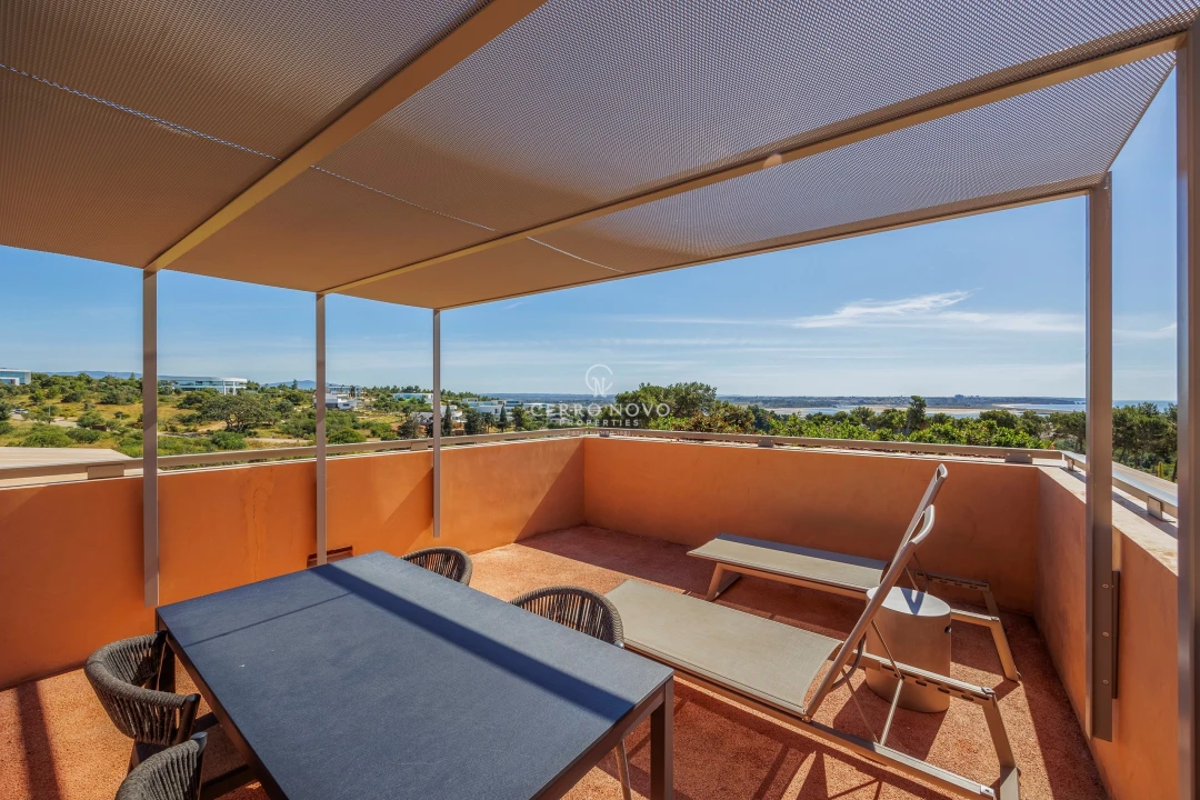 Apartamento T3 para Venda em Odiaxere Foto 4