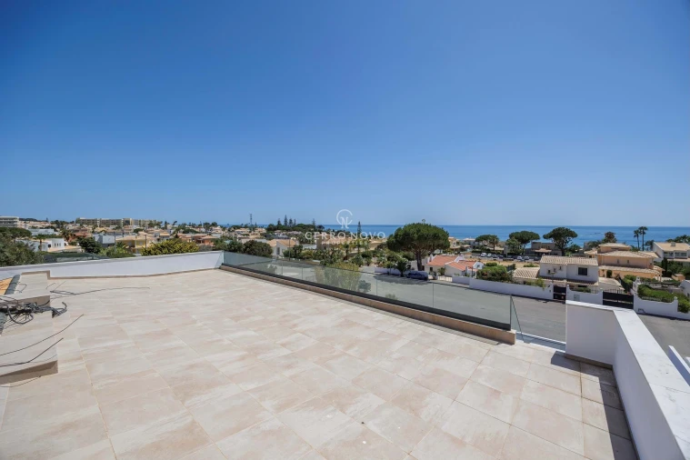 Moradia T5 para Venda em Albufeira e Olhos de Água Foto 23