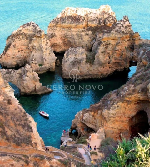 Moradia T2 para Venda em Lagoa e Carvoeiro