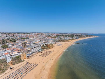 Moradia T4 para Venda em Albufeira e Olhos de Água