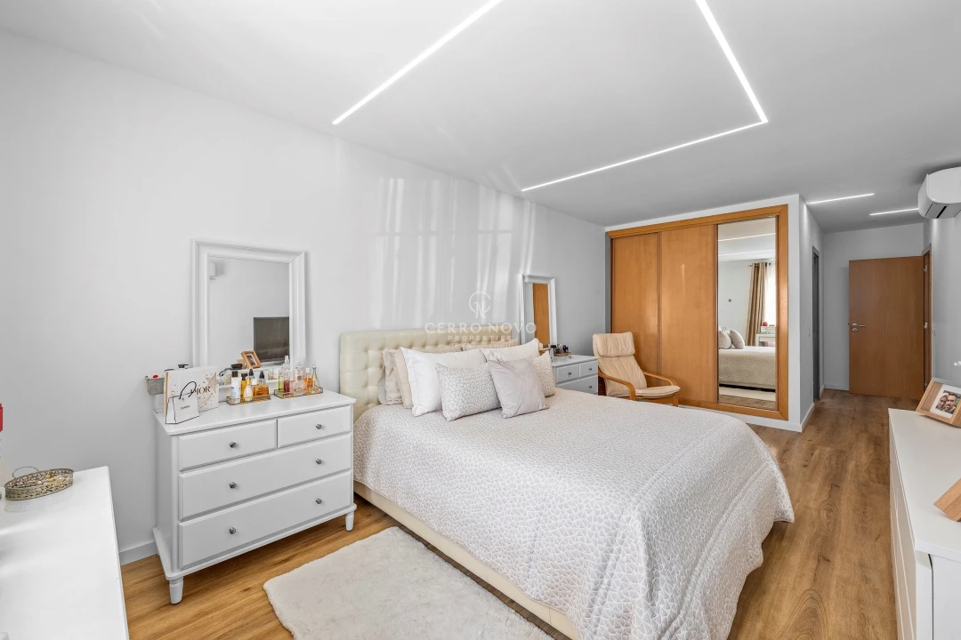 Apartamento T2 para Venda em Ferragudo Foto 16