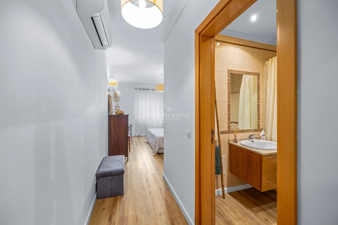 Apartamento T2 para Venda em Ferragudo Foto 17