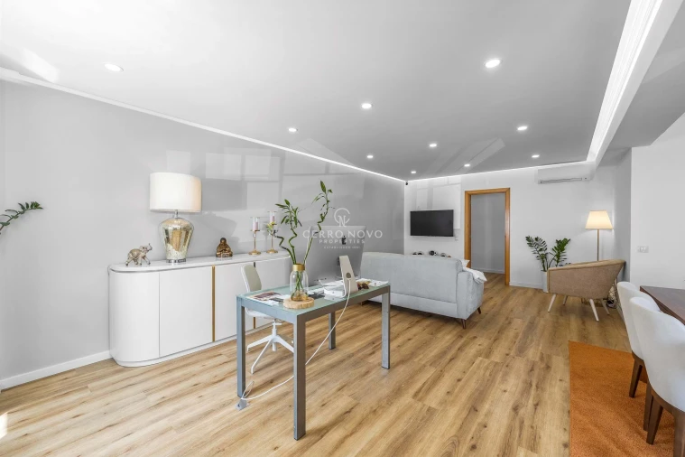 Apartamento T2 para Venda em Ferragudo Foto 10