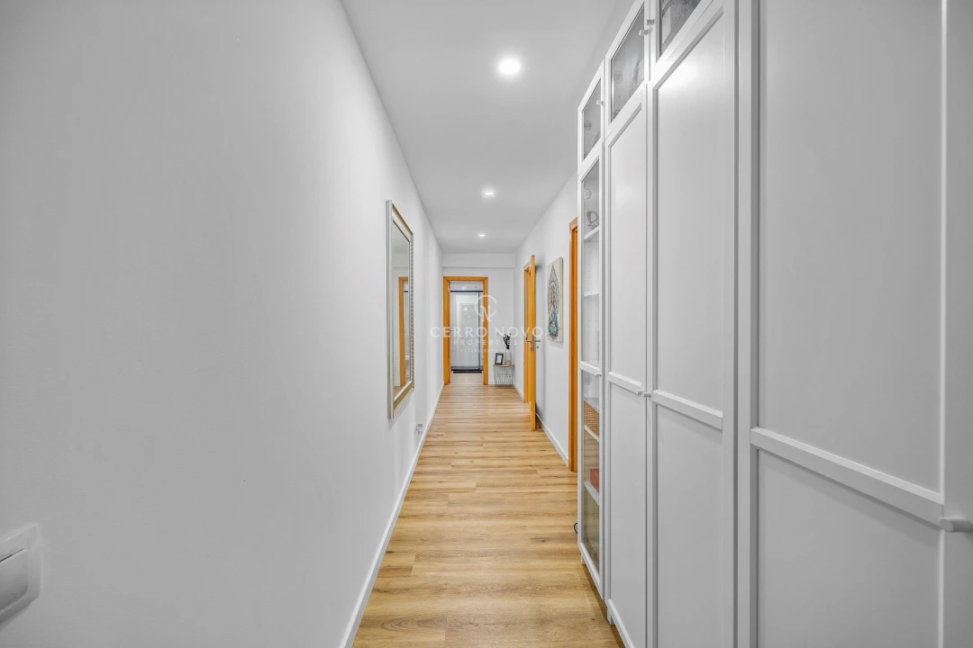 Apartamento T2 para Venda em Ferragudo Foto 14