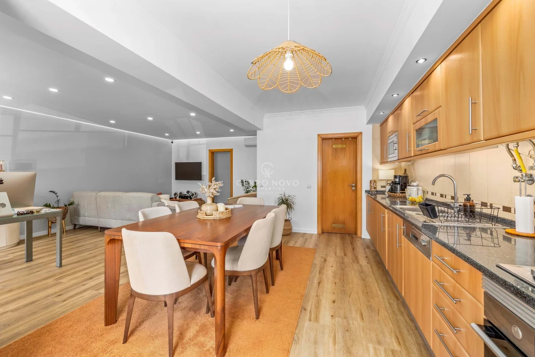 Apartamento T2 para Venda em Ferragudo Foto 9