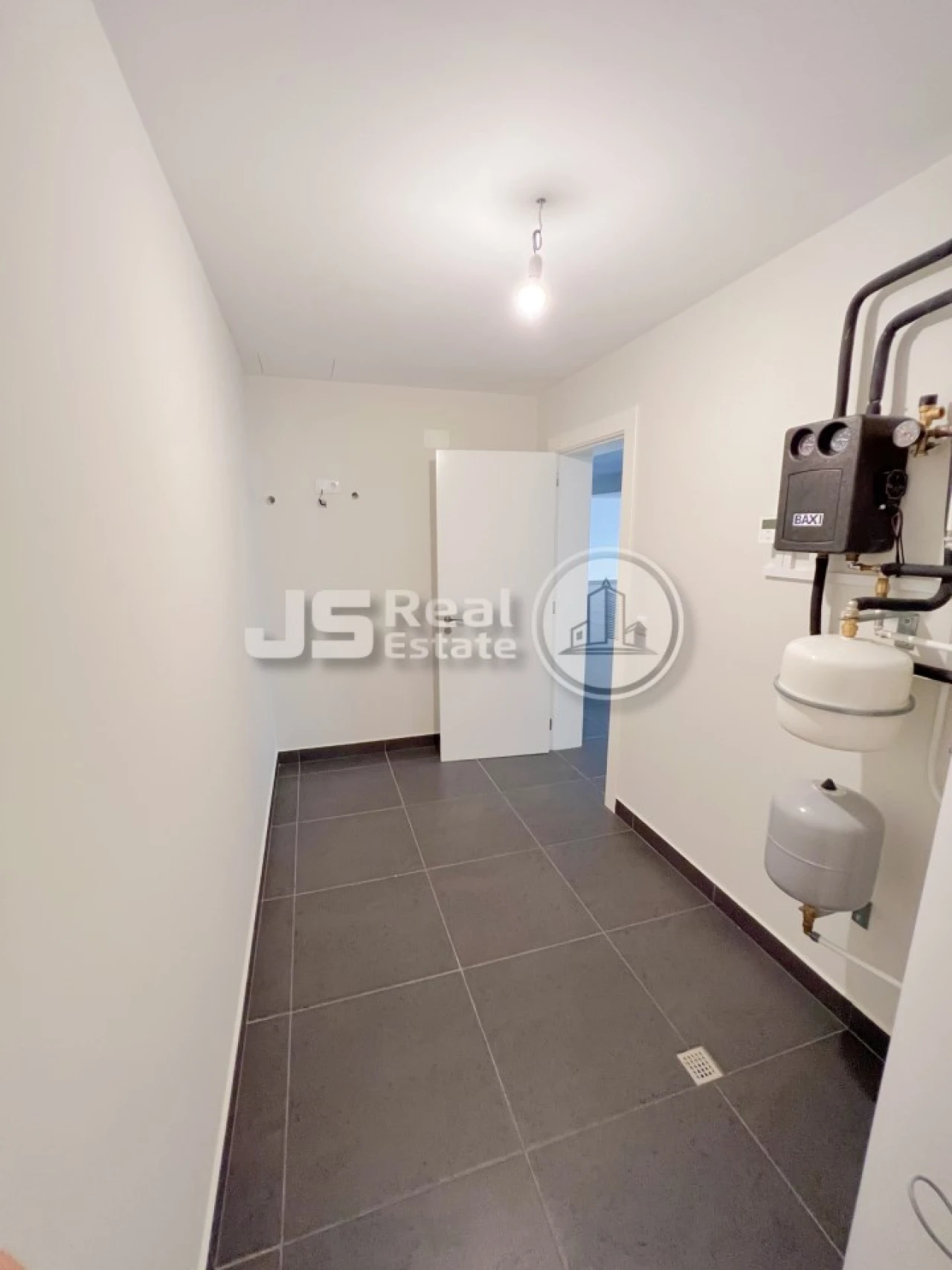 Moradia T3 para Venda em São Martinho Foto 31