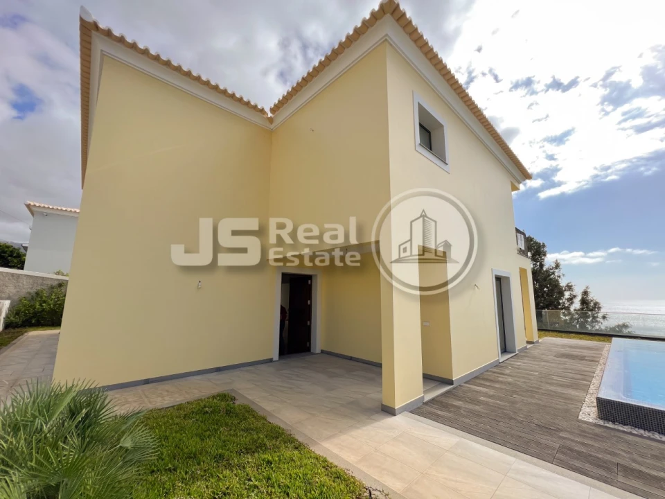 Moradia T3 para Venda em São Martinho Foto 3
