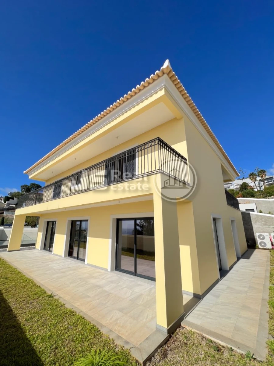 Moradia T3 para Venda em São Martinho Foto 2