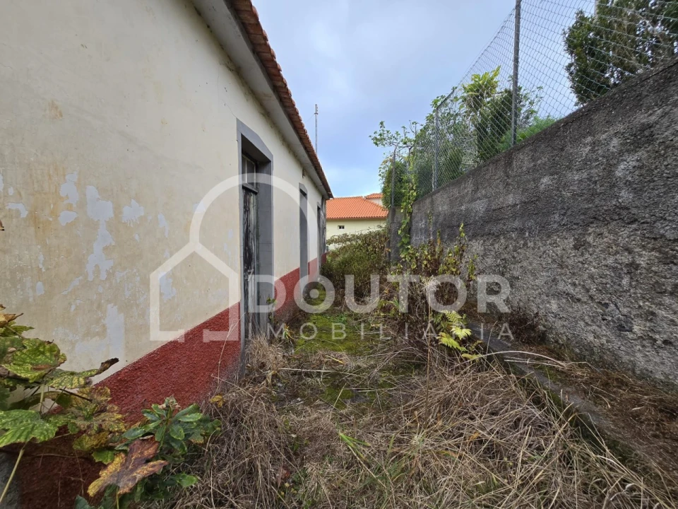 Moradia T3 para Venda em Porto da Cruz Foto 3