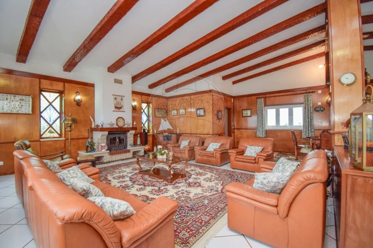 Moradia T5 para Venda em Santa Barbara Foto 5