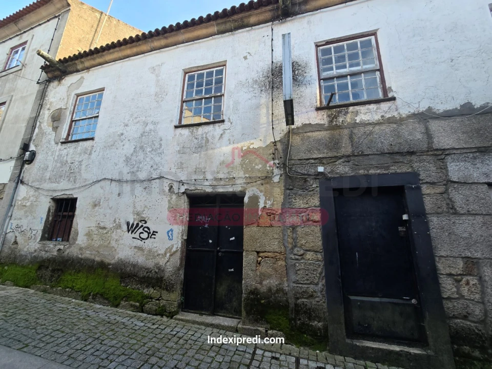 Moradia T10 para Venda em Guarda Foto 7