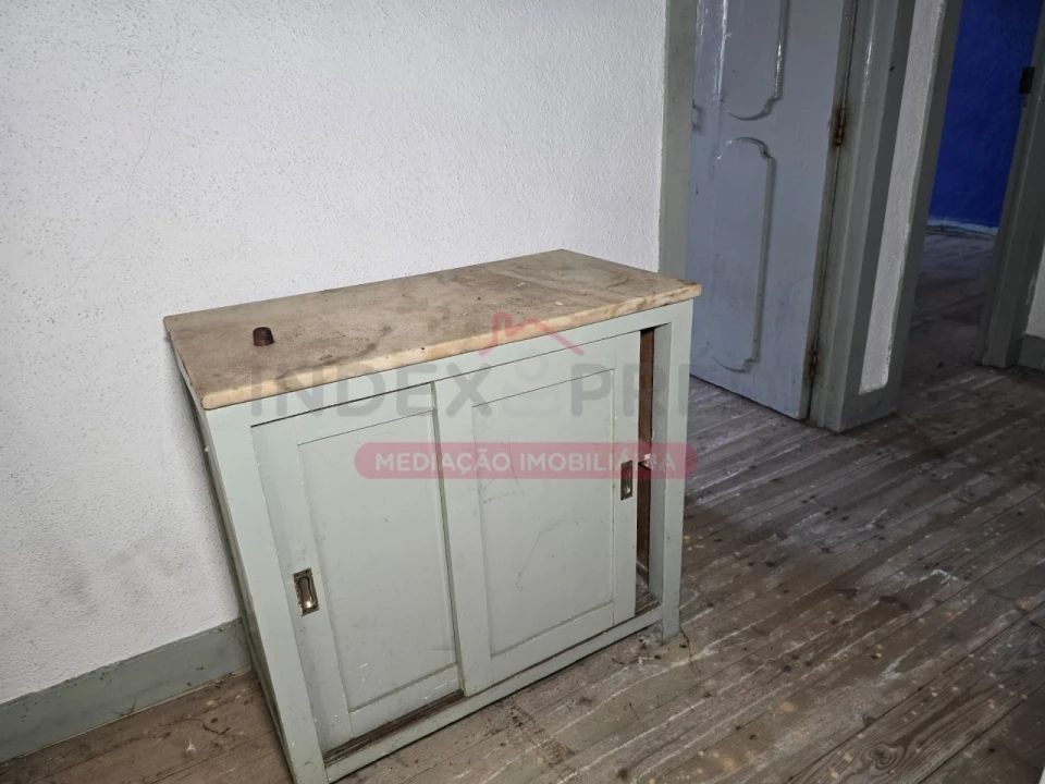 Moradia T10 para Venda em Guarda Foto 21