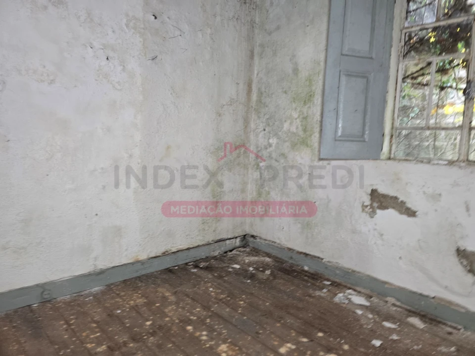 Moradia T10 para Venda em Guarda Foto 27