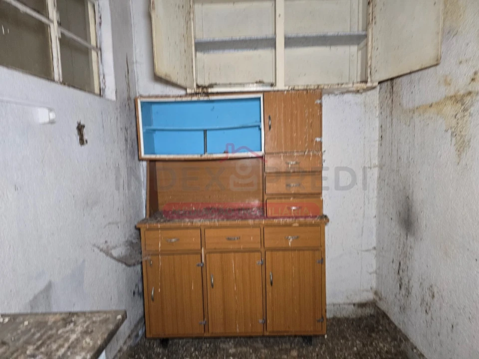 Moradia T10 para Venda em Guarda Foto 43