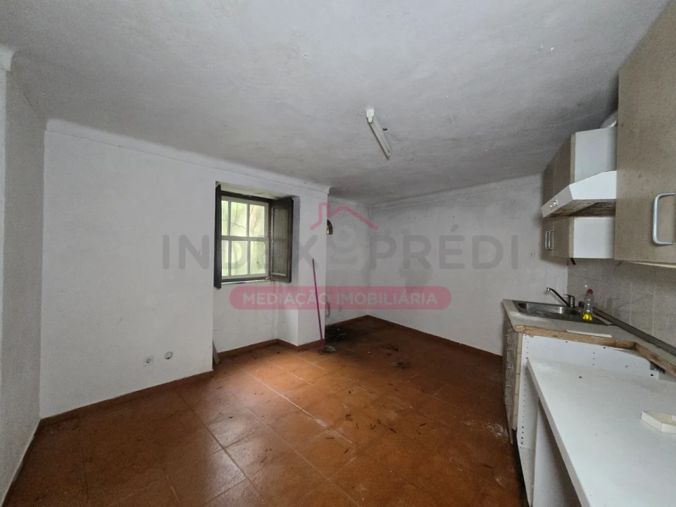 Moradia T10 para Venda em Guarda Foto 5