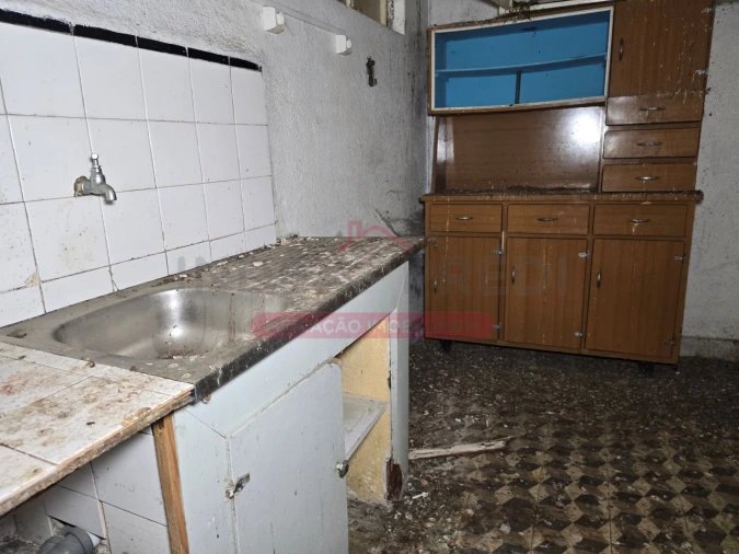 Moradia T10 para Venda em Guarda Foto 42