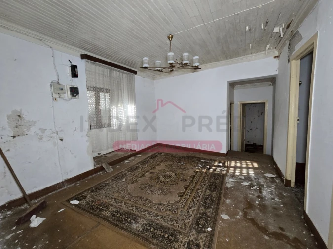 Moradia T10 para Venda em Guarda Foto 66