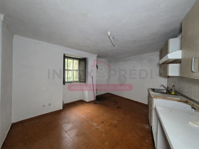 Moradia T10 para Venda em Guarda Foto 5