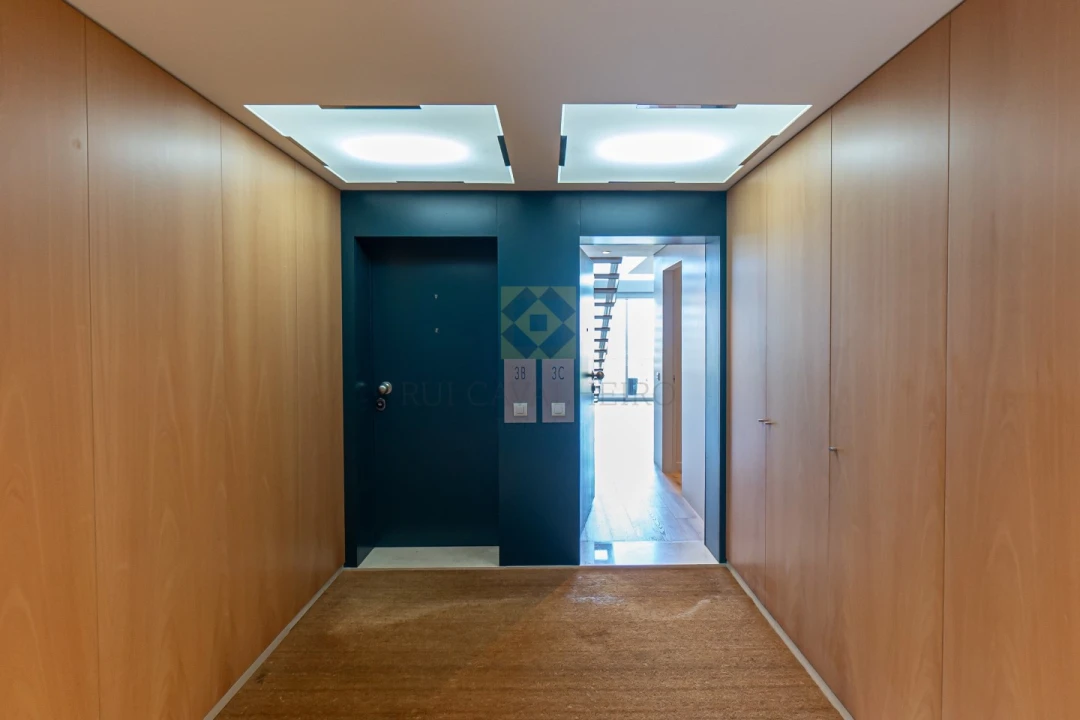 Apartamento T1 para Venda em Mafamude e Vilar do Paraíso Foto 4