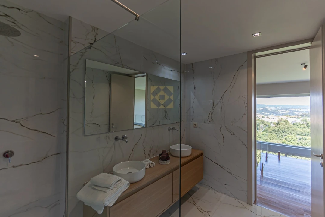 Apartamento T1 para Venda em Mafamude e Vilar do Paraíso Foto 13