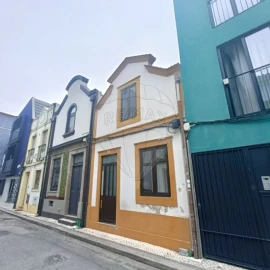Moradia T2 para Venda em Glória e Vera Cruz