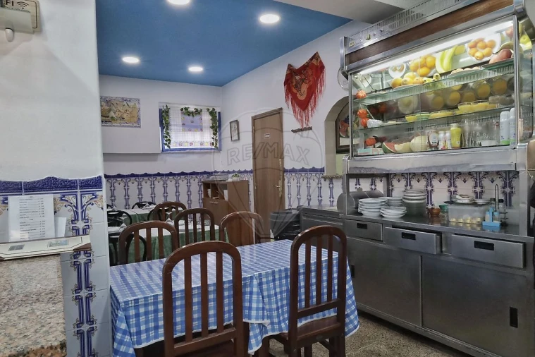 Negócio para Venda em Queluz e Belas Foto 9