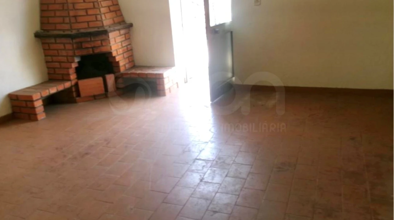 Moradia T5 para Venda em Travancinha Foto 2