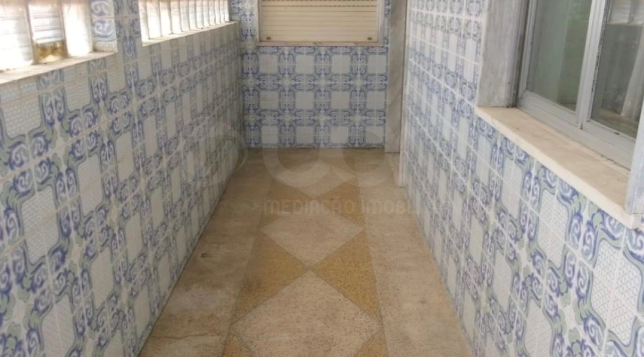 Moradia T5 para Venda em Travancinha Foto 5