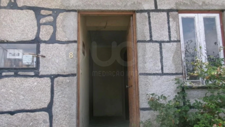 Moradia T5 para Venda em Travancinha Foto 3