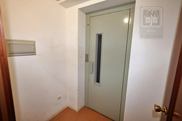 Armazém para Venda em Santa Clara Foto 6