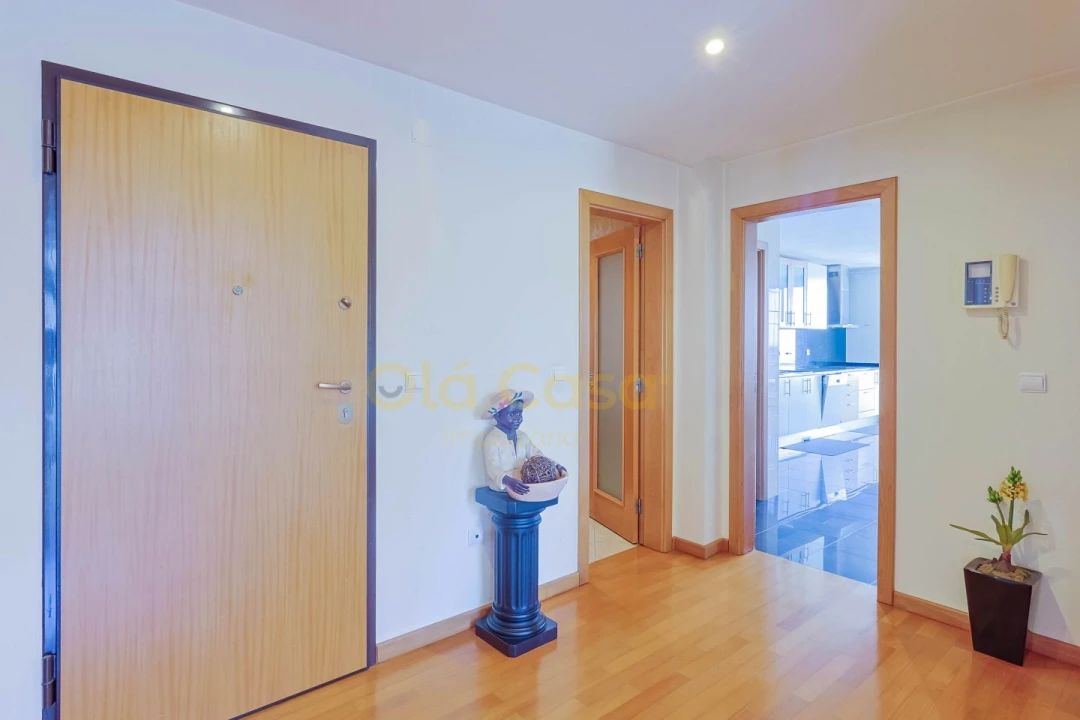 Apartamento T3 para Venda em Mafamude e Vilar do Paraíso Foto 5