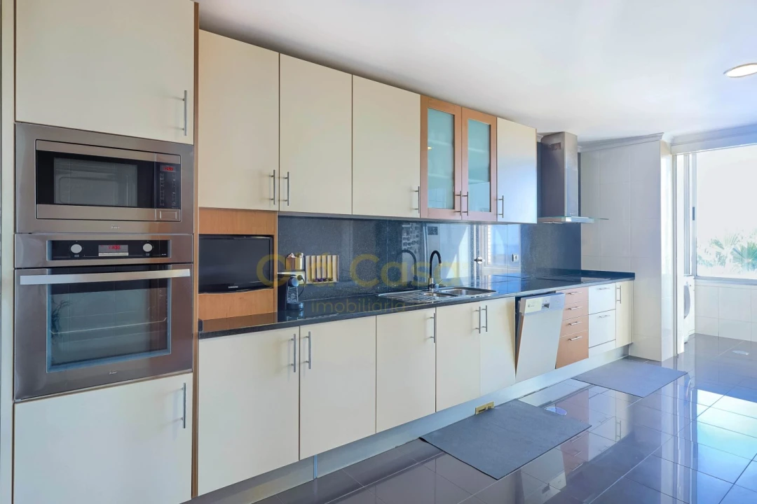 Apartamento T3 para Venda em Mafamude e Vilar do Paraíso Foto 8