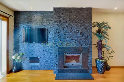 Apartamento T3 para Venda em Mafamude e Vilar do Paraíso