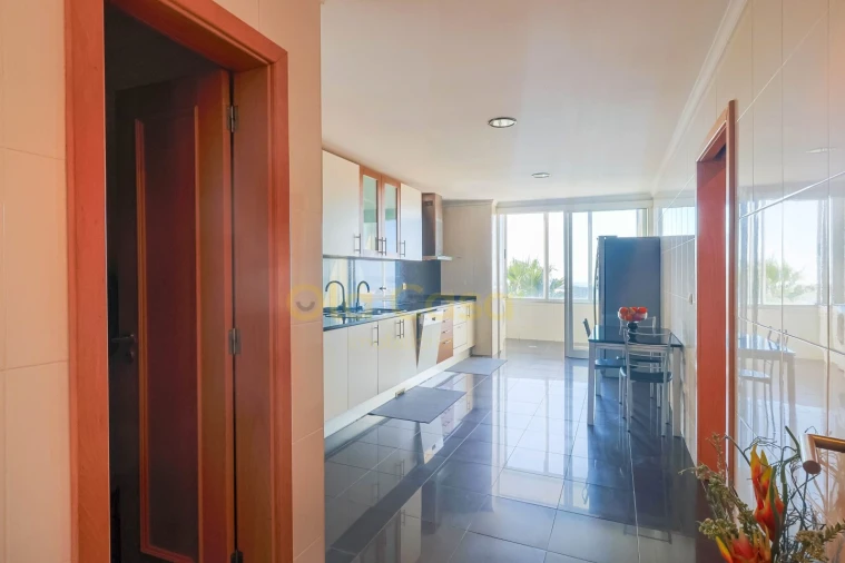Apartamento T3 para Venda em Mafamude e Vilar do Paraíso Foto 6