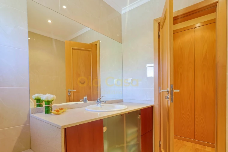 Apartamento T3 para Venda em Mafamude e Vilar do Paraíso Foto 16