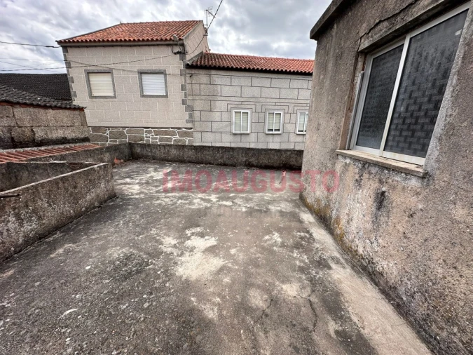 Moradia T3 para Venda em Castanheira Foto 11