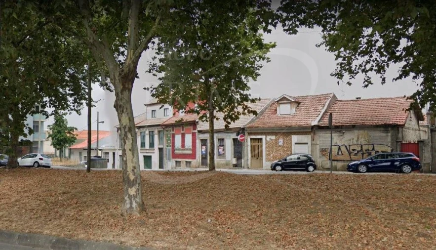 Terreno para Venda em Paranhos Foto 3