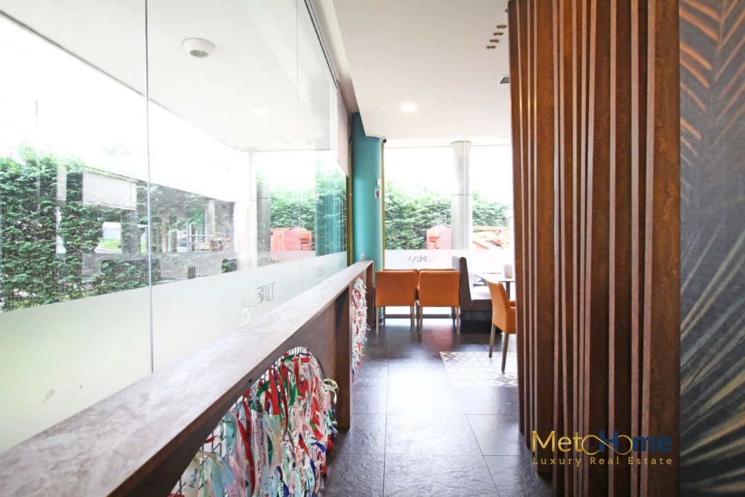 Negócio para Arrendamento em Pedrouços Foto 8