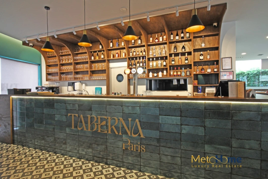 Negócio para Arrendamento em Pedrouços Foto 1