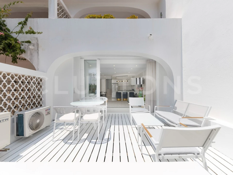 Apartamento T1 para Venda em Almancil Foto 7