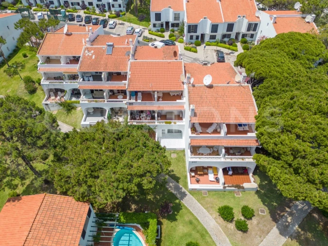 Apartamento T1 para Venda em Almancil Foto 17