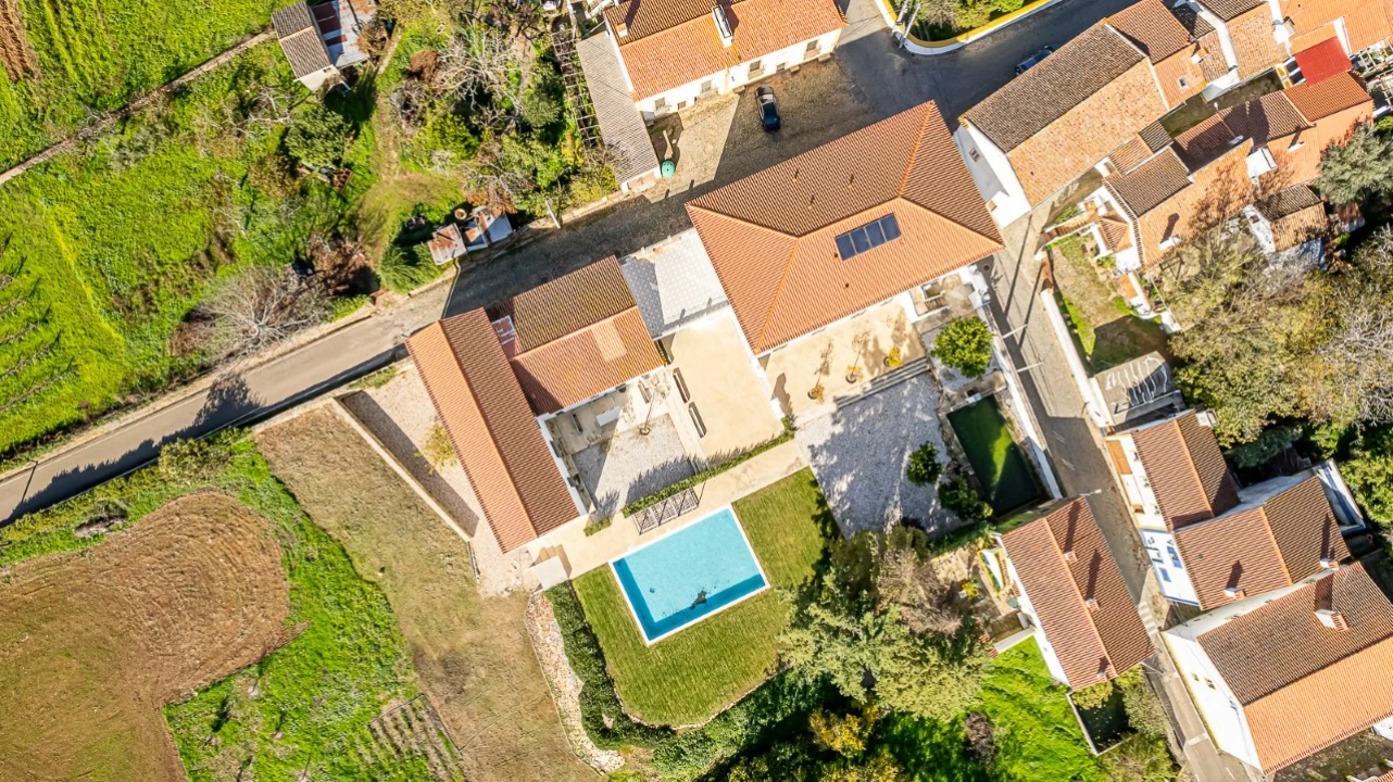 Moradia T12 para Venda em São Salvador da Aramenha Foto 19