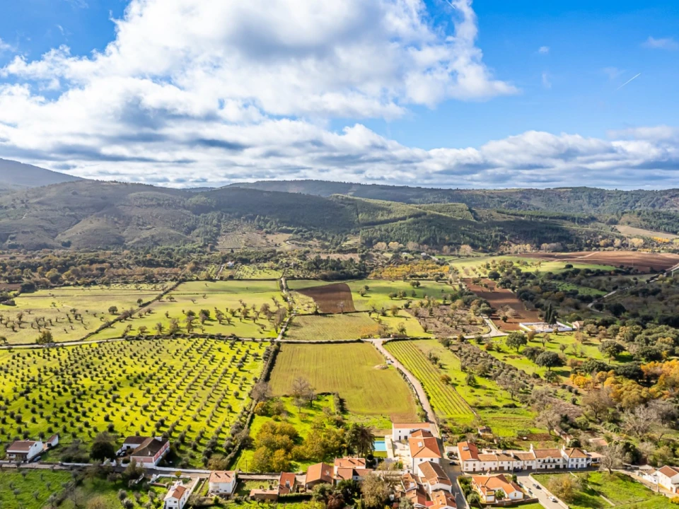 Moradia T12 para Venda em São Salvador da Aramenha Foto 41