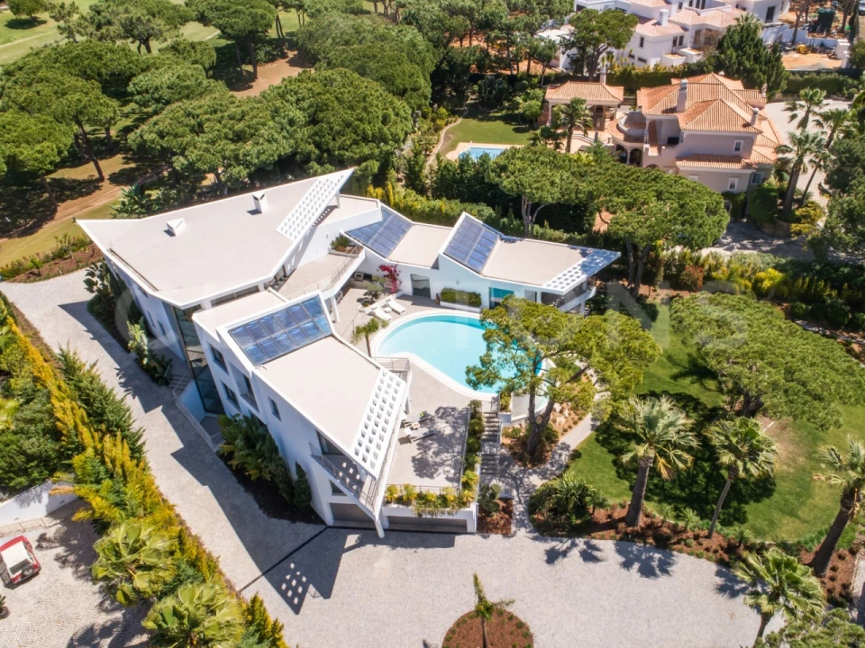 Moradia T6 para Venda em Almancil Foto 7