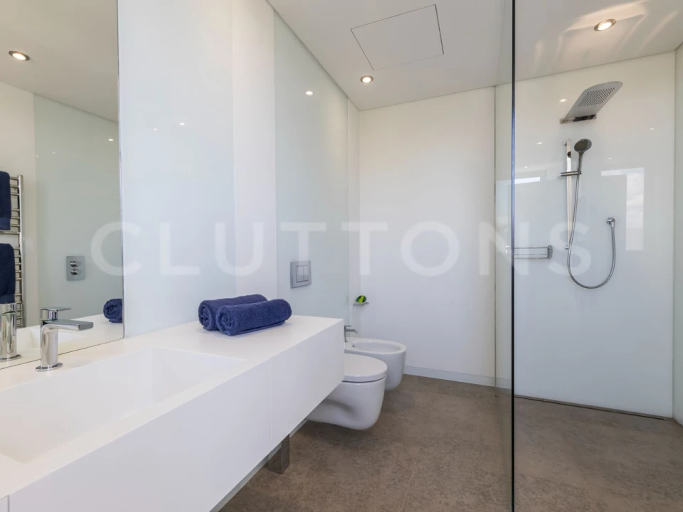 Moradia T6 para Venda em Almancil Foto 37