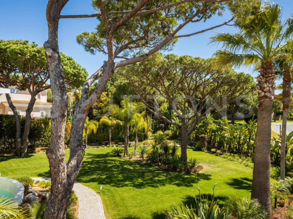 Moradia T6 para Venda em Almancil Foto 68