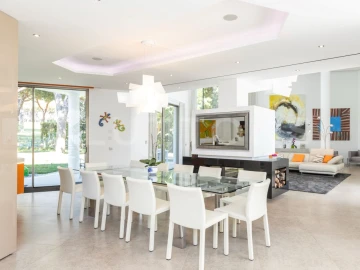 Moradia T6 para Venda em Almancil