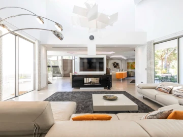 Moradia T6 para Venda em Almancil