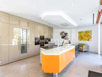 Moradia T6 para Venda em Almancil