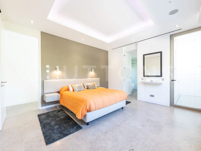 Moradia T6 para Venda em Almancil Foto 72